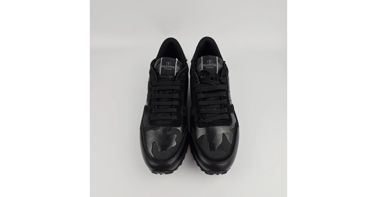 Valentino Garavani Rockrunner Sneakers – Italian Luxury Meets Street Style (Official 2025 Edition)
