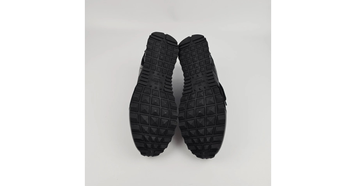 Valentino Garavani Rockrunner Sneakers – Italian Luxury Meets Street Style (Official 2025 Edition)