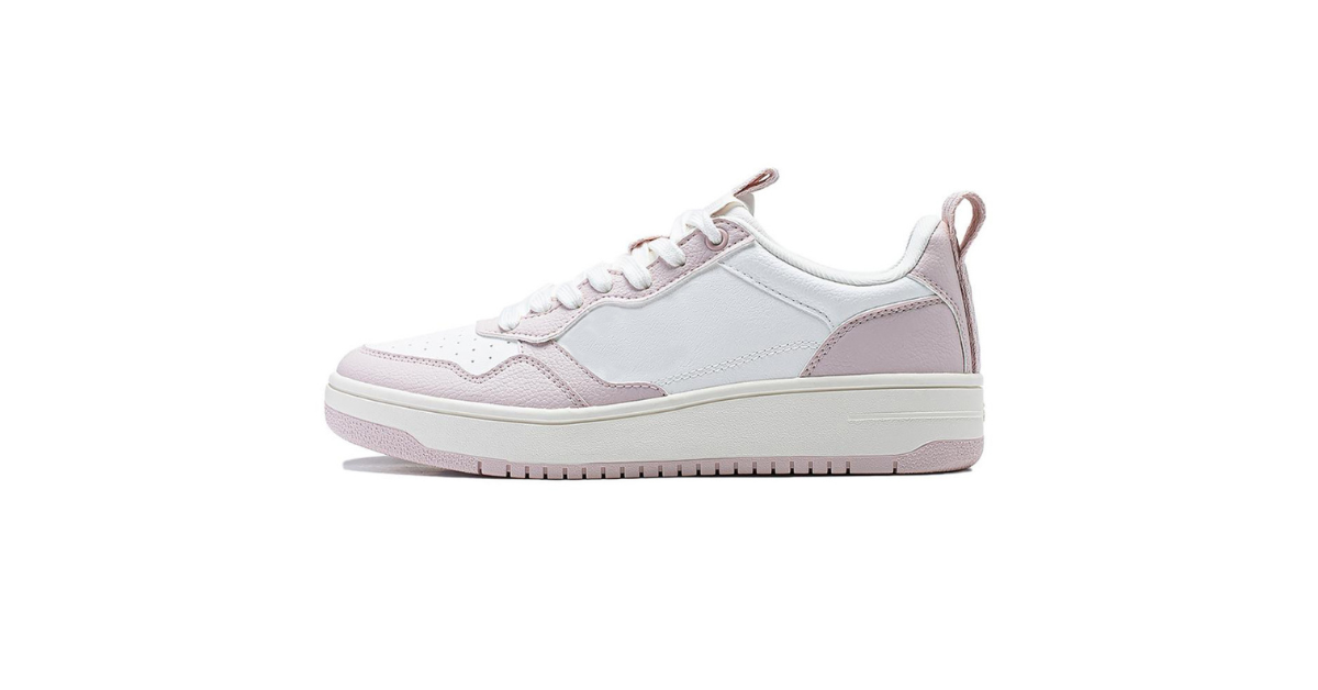 lightweight casual sneakers mesh upper