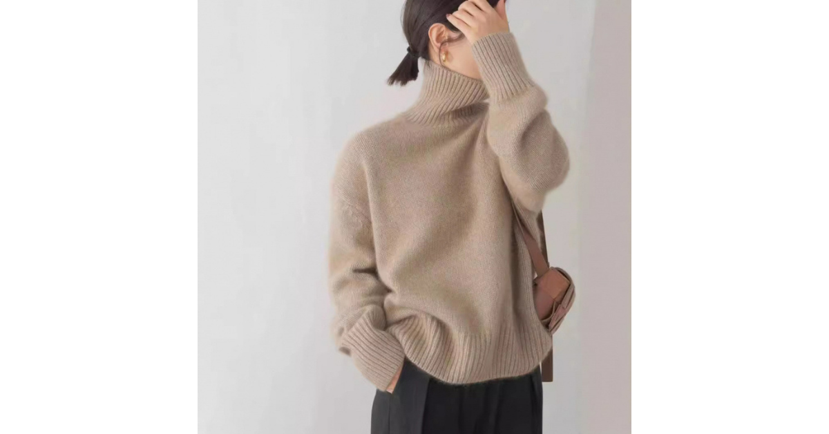 cozy winter sweater outfit