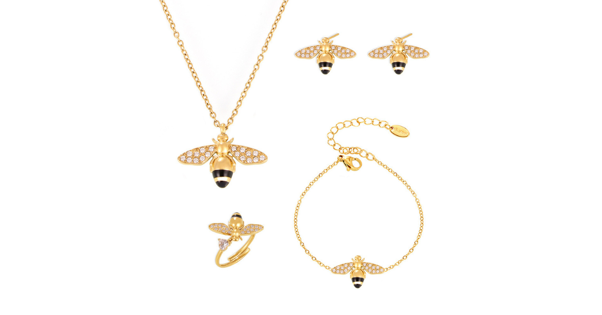 fashion necklace set bracelet ring