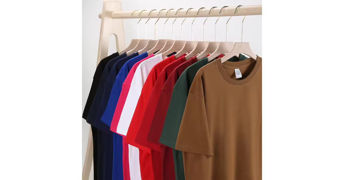half turtleneck crop top style