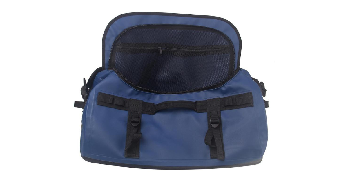 Hiking backpack with 40L capacity