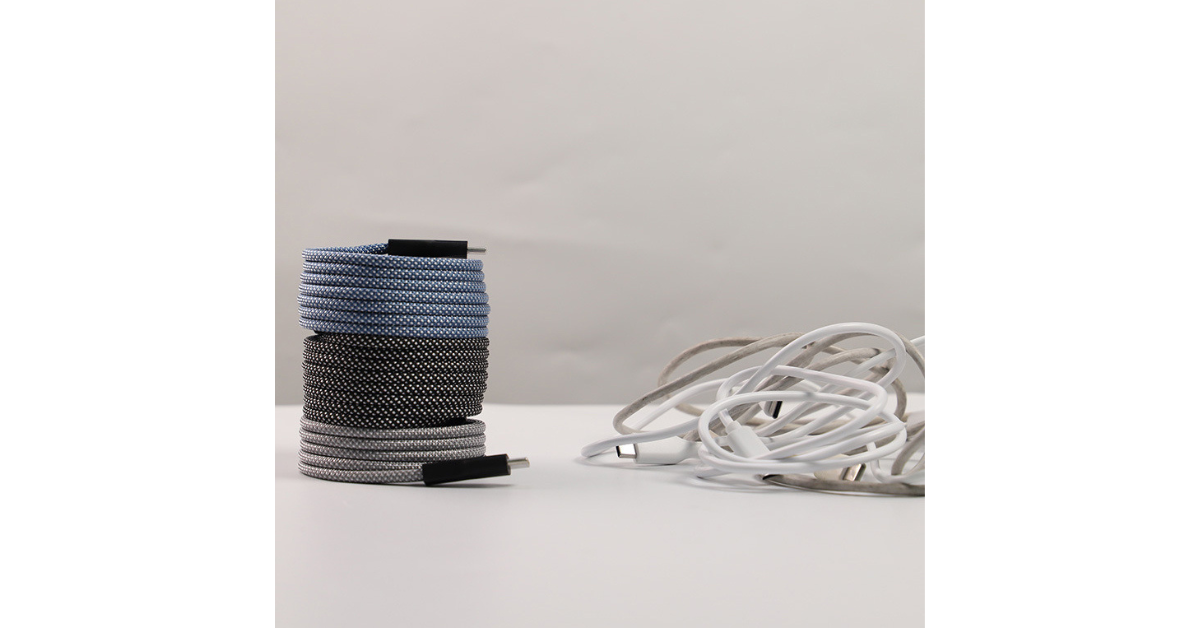 nylon braided magnetic cable close up