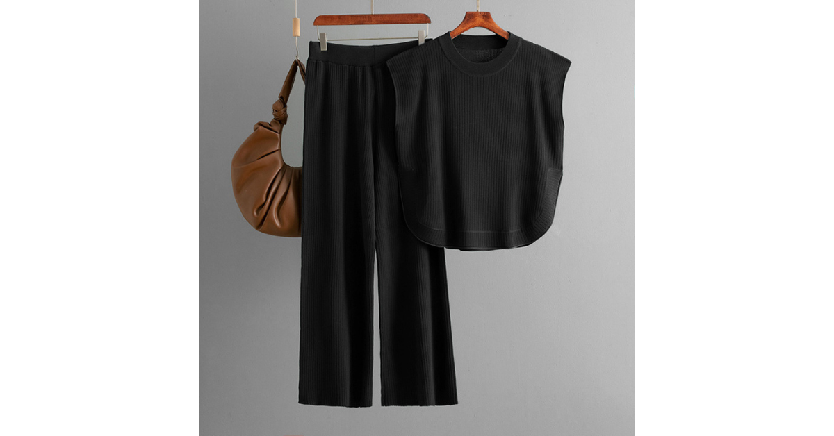 Quick-dry breathable fabric detail