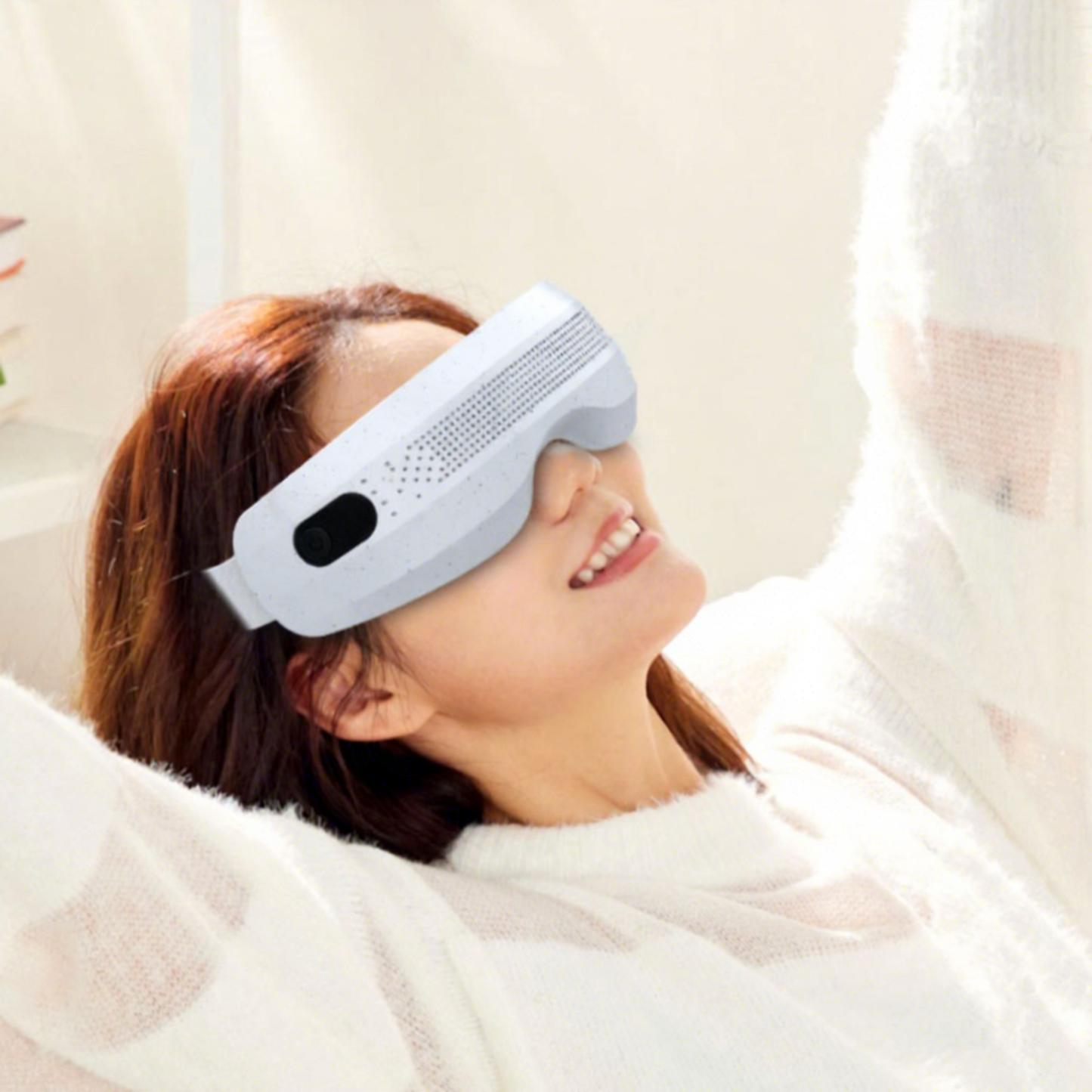 Rechargeable eye mask with hot compression therapy