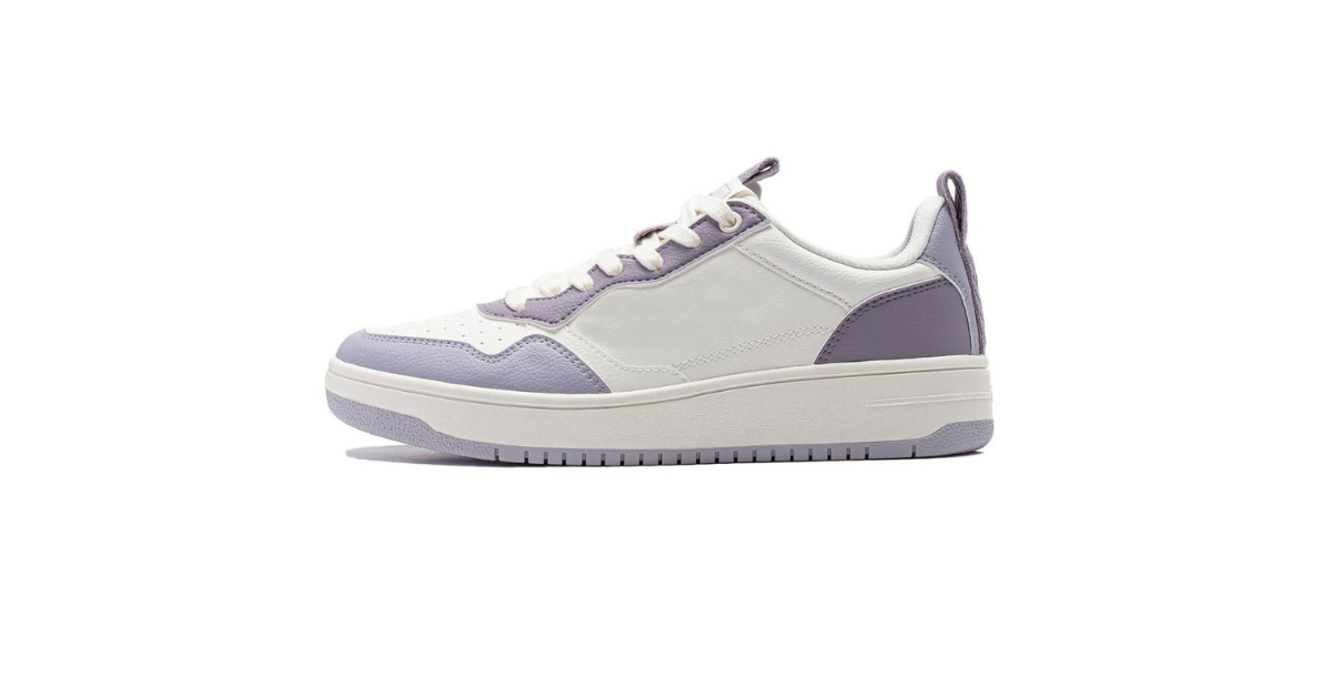 unisex minimal sneakers streetwear