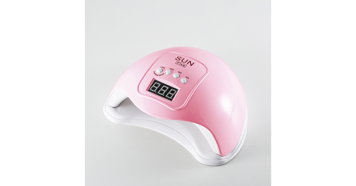 Home manicure with Sun Five nail dryer