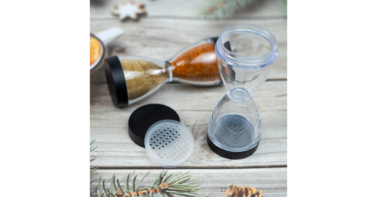 small spice jar for seasoning