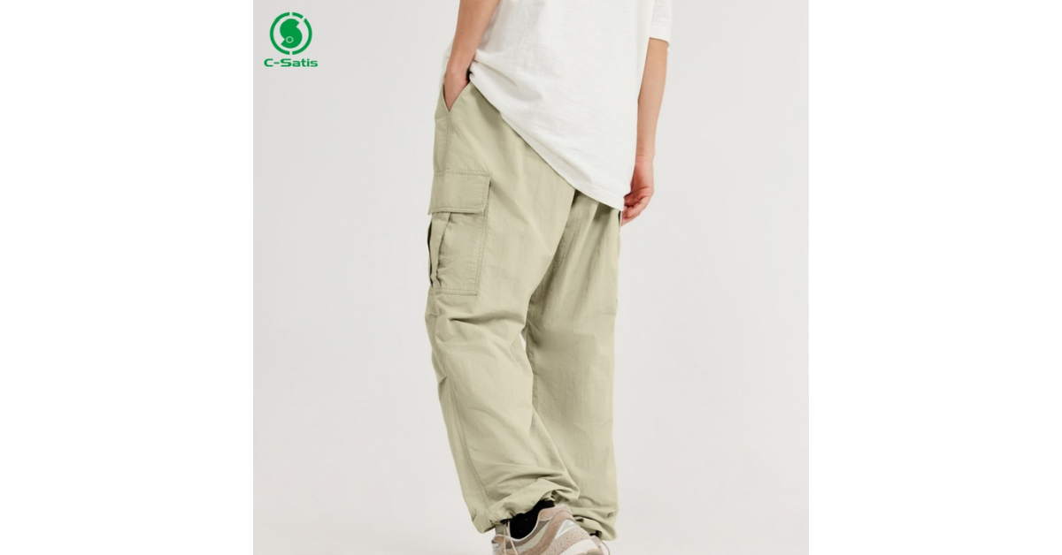 vintage cargo pants women style
