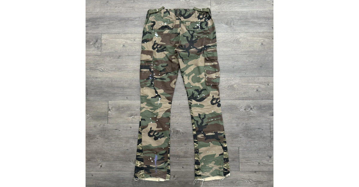 wide leg cargo jeans men